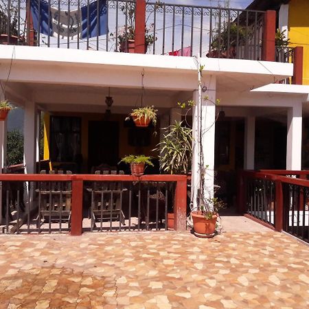Hotel Sueno Real Panajachel Esterno foto