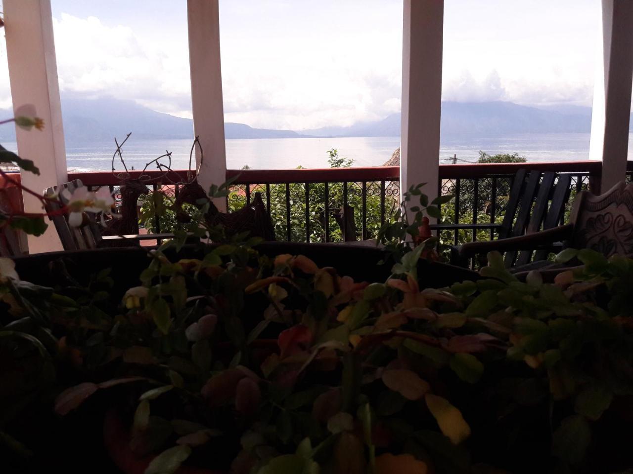 Hotel Sueno Real Panajachel Esterno foto